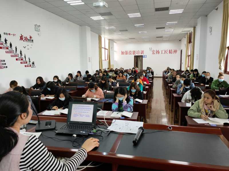 无码AV免费精品一区二区三区