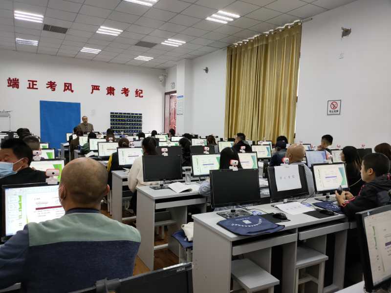 无码AV免费精品一区二区三区