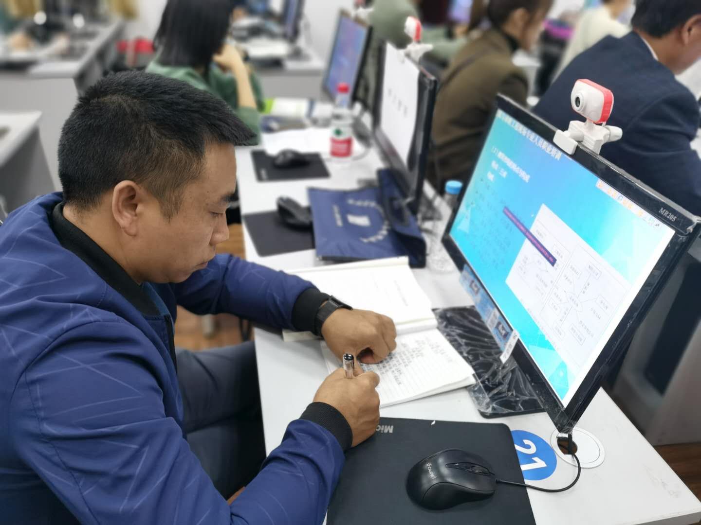 无码AV免费精品一区二区三区