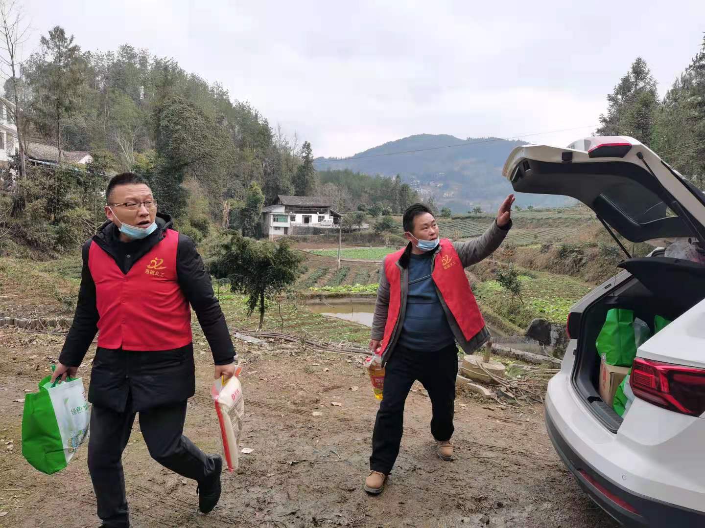 无码AV免费精品一区二区三区