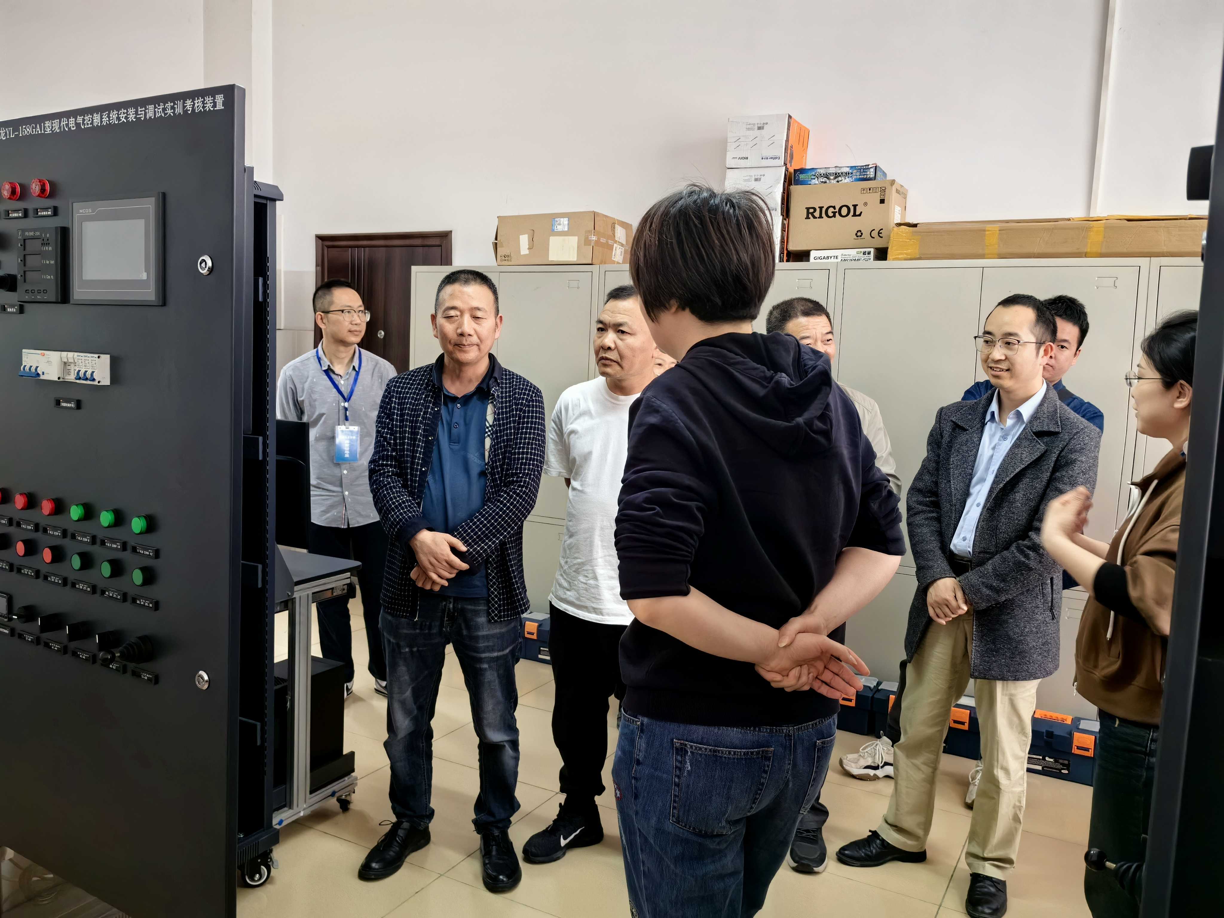 无码AV免费精品一区二区三区